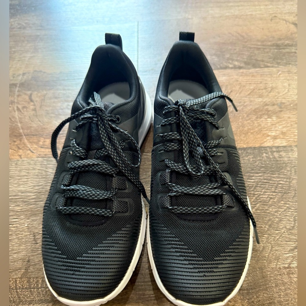 Under Armour Black unisex Athletic Shoes